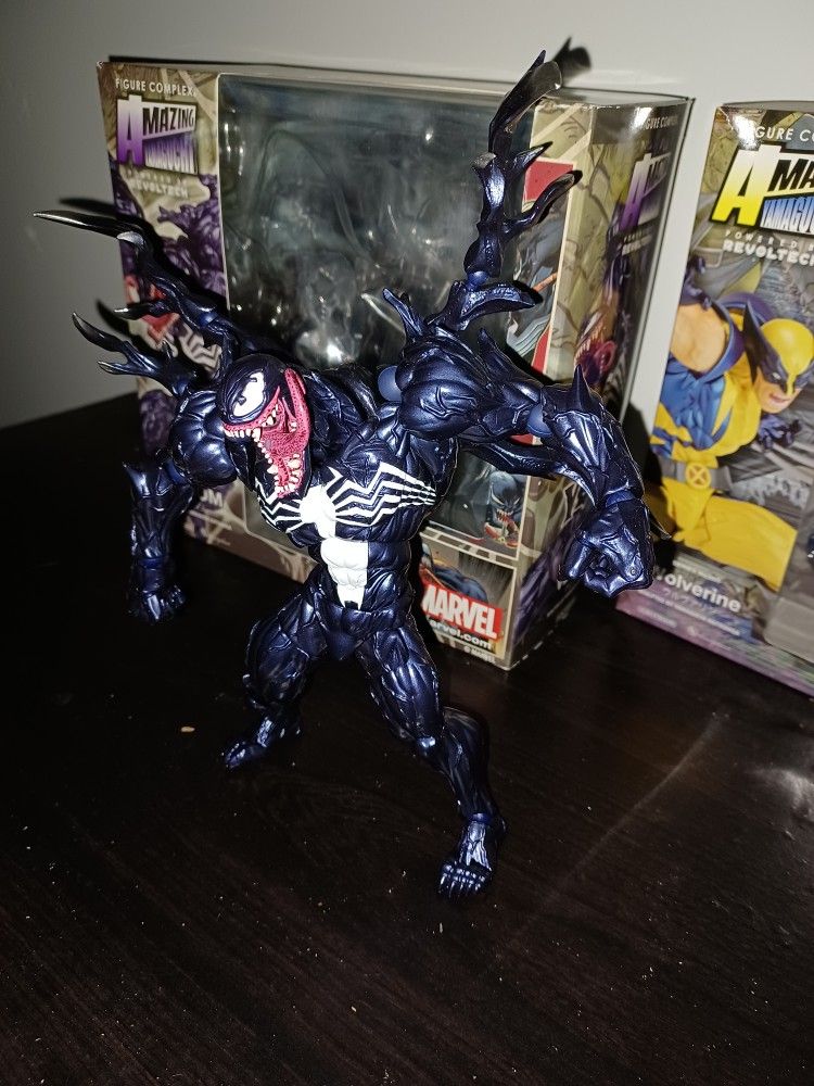 Revoltech Venom Original