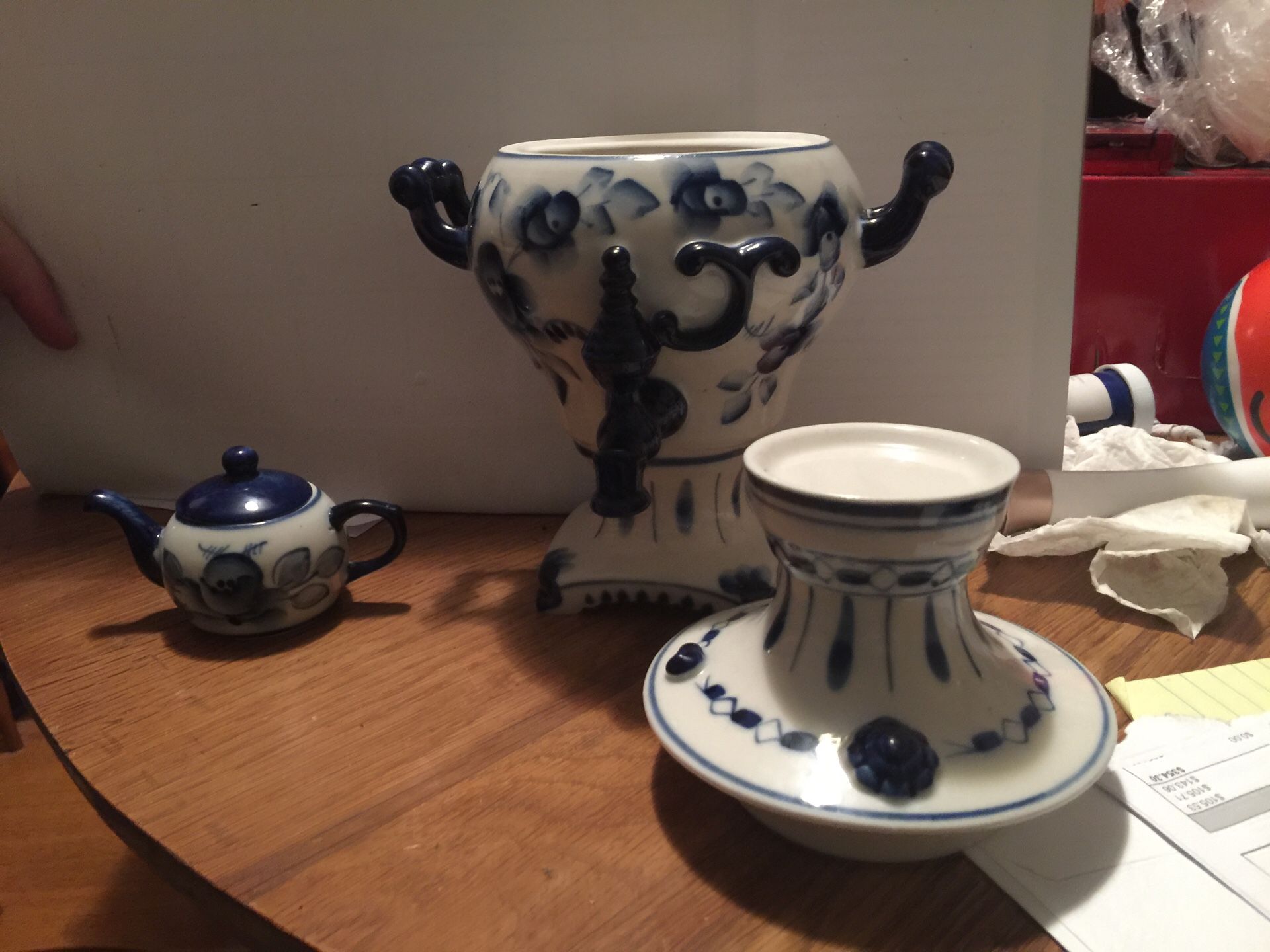 Vase and mini tea pot hand made in Russia