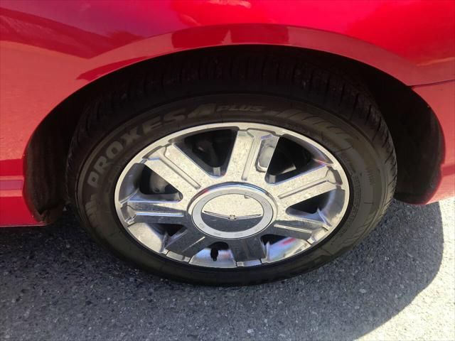 2005 Ford Thunderbird