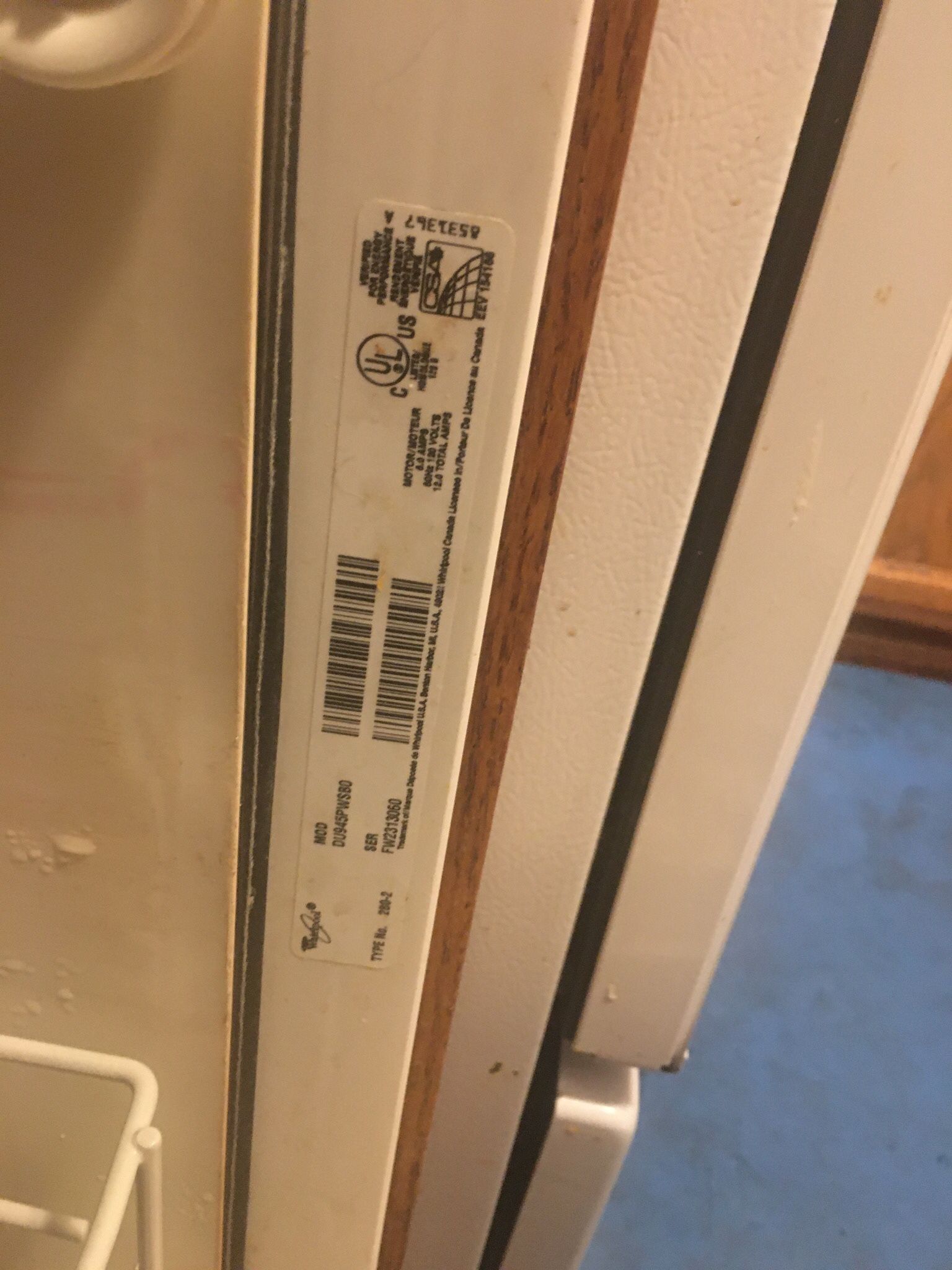 Whirlpool Dishwasher