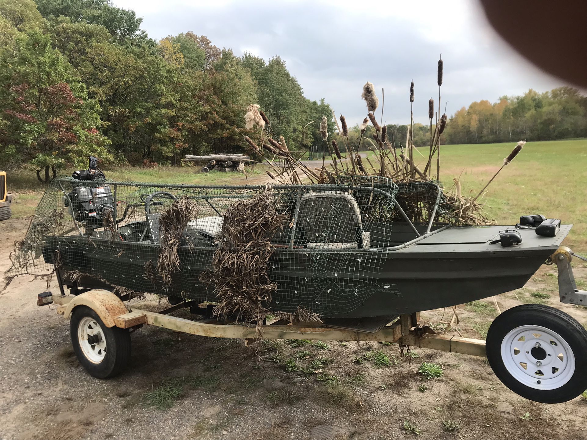 Duck Boat With Mud motor 