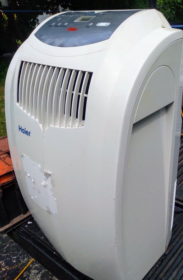 Perfectly Working! Haier 9,000 (K) BTU Portable Air Conditioner!