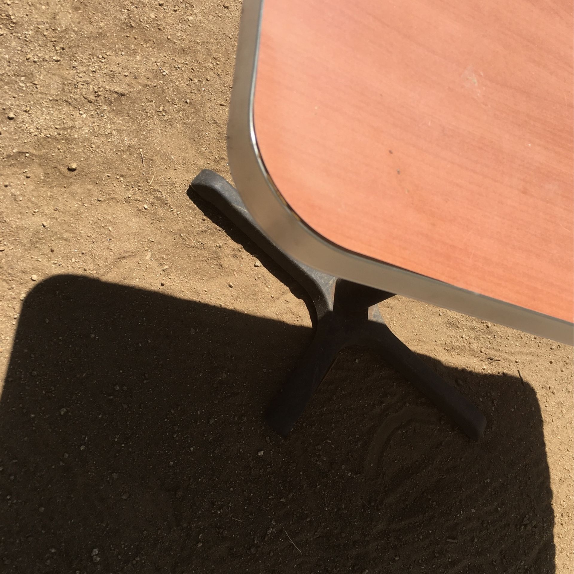 Table FREE