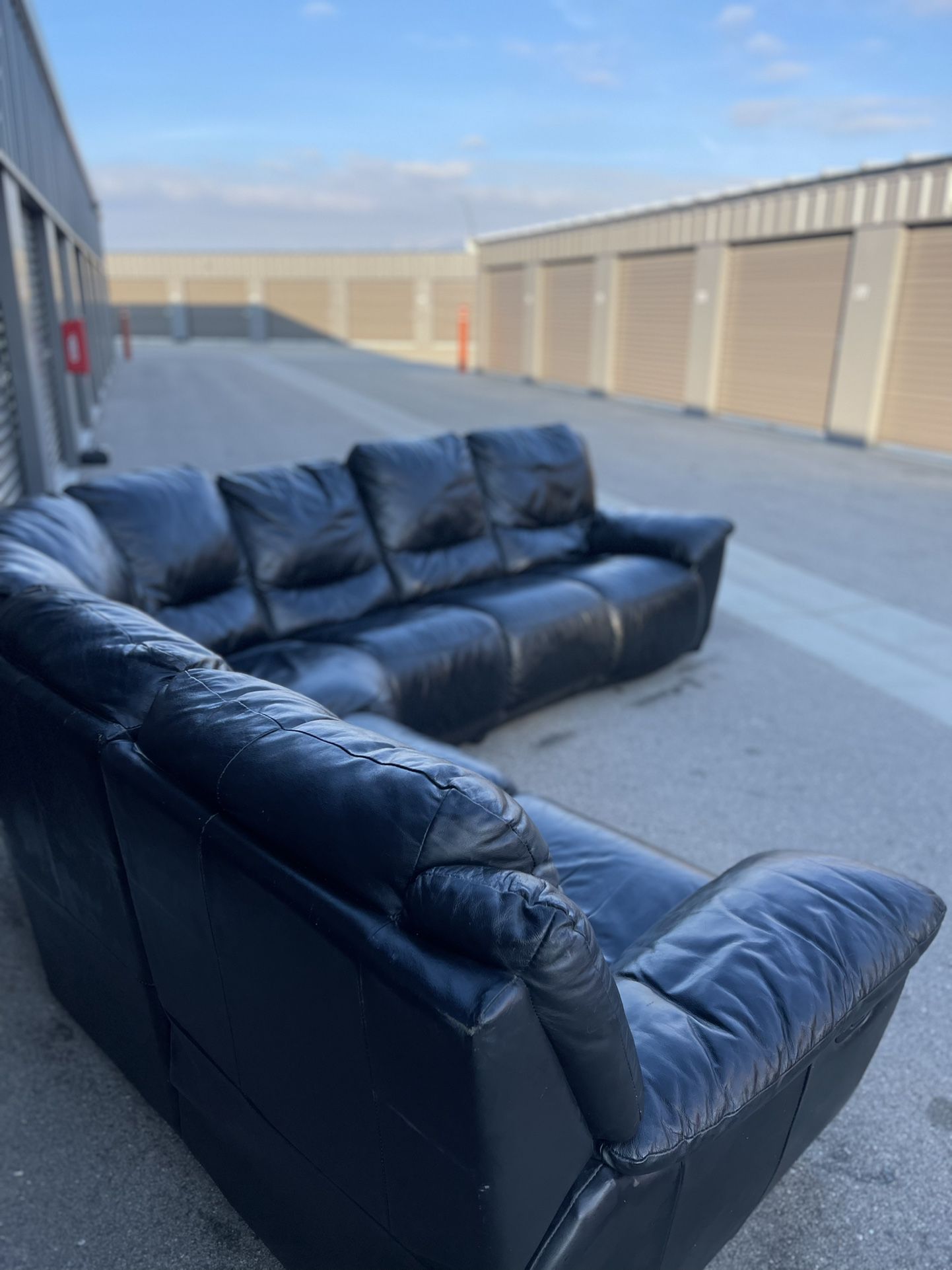 Reclining Sectional - Free Delivery
