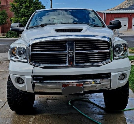2007 Dodge Ram 2500 Mega Cab