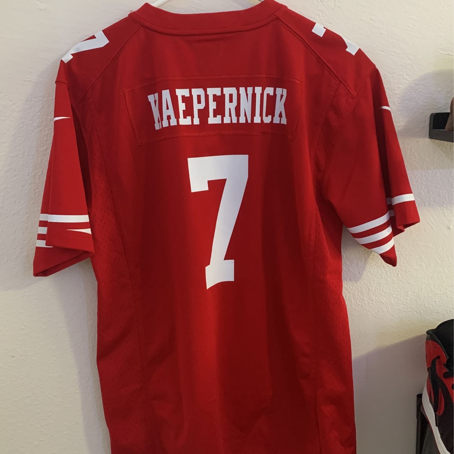 Colin Kaepernick On Feild Jersey Size XL