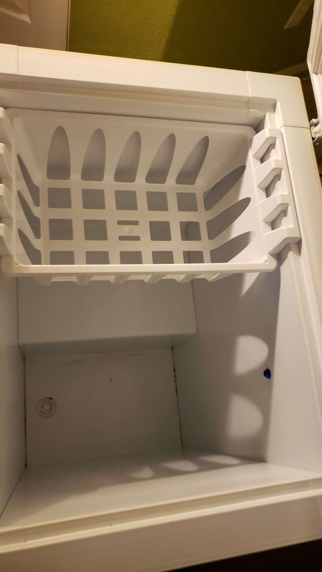 Kenmore deep freeze freezer model 253 for Sale in Tolleson, AZ OfferUp