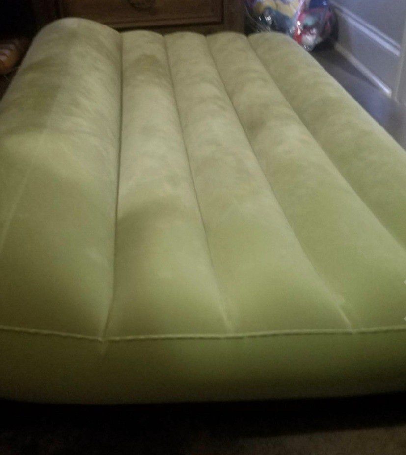 Cozy Kidz Inflatable Air Bed Mattress