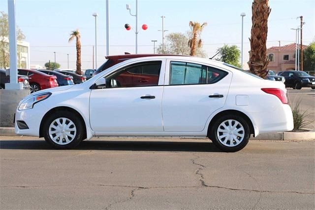 2019 Nissan Versa Sedan