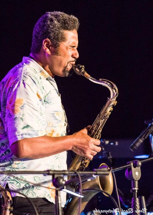MUSIC: SOLO/BAND: SAXOPHONE, FLUTE, CLARINET, OBOE, BASSOON, VOCALS- ALL OCCASIONS/ CUALQUIER EVENTO