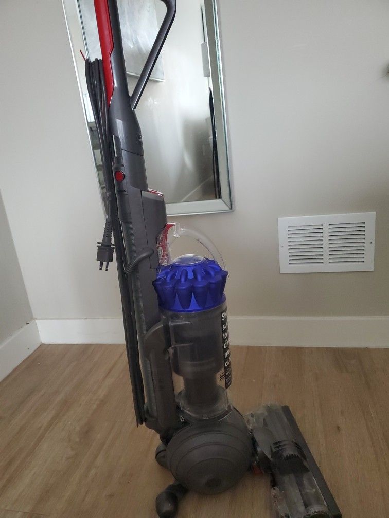 Standupright Dyson Vacuum