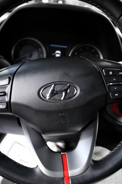 2020 Hyundai Veloster
