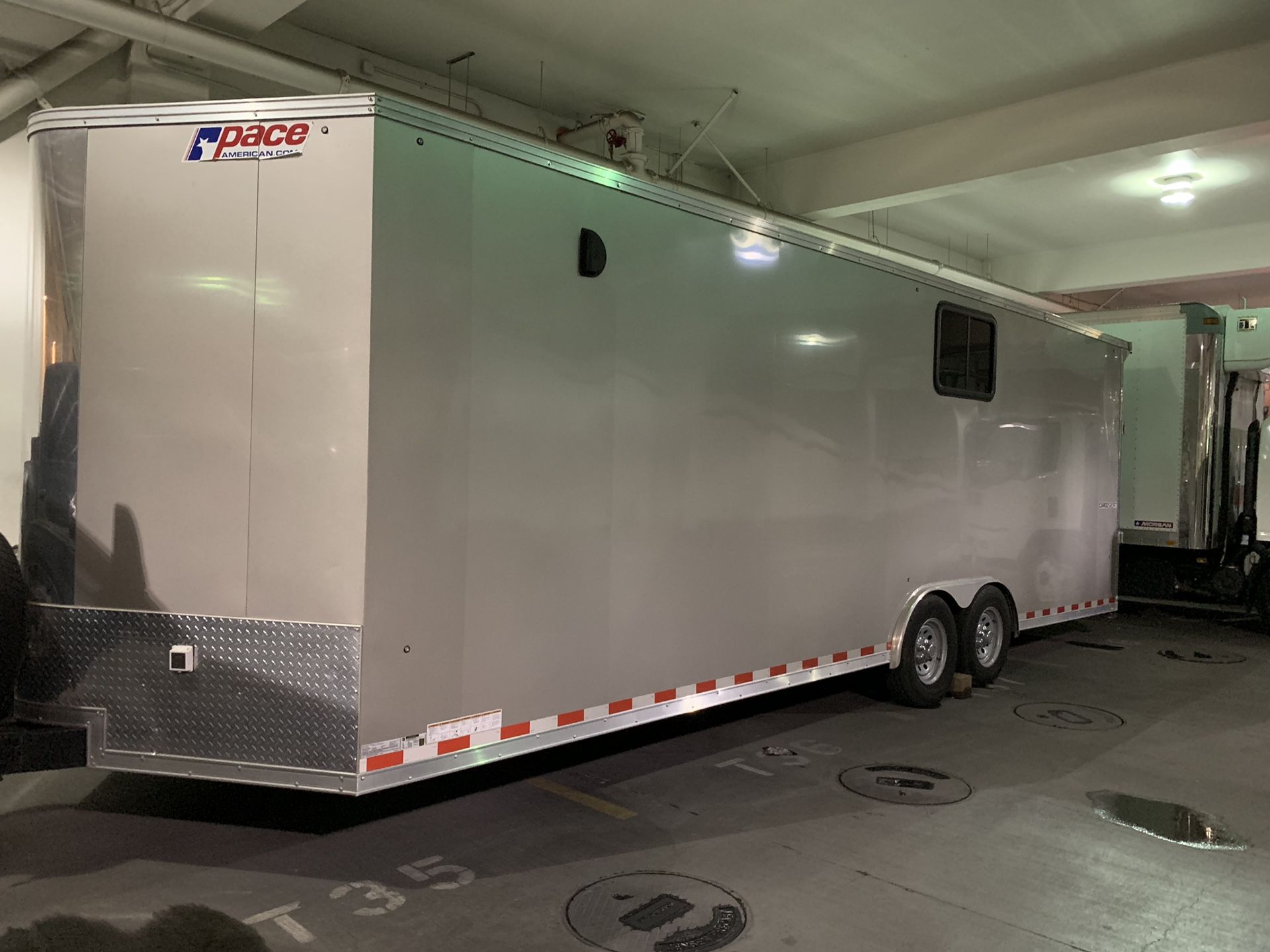 2018 enclosed trailer