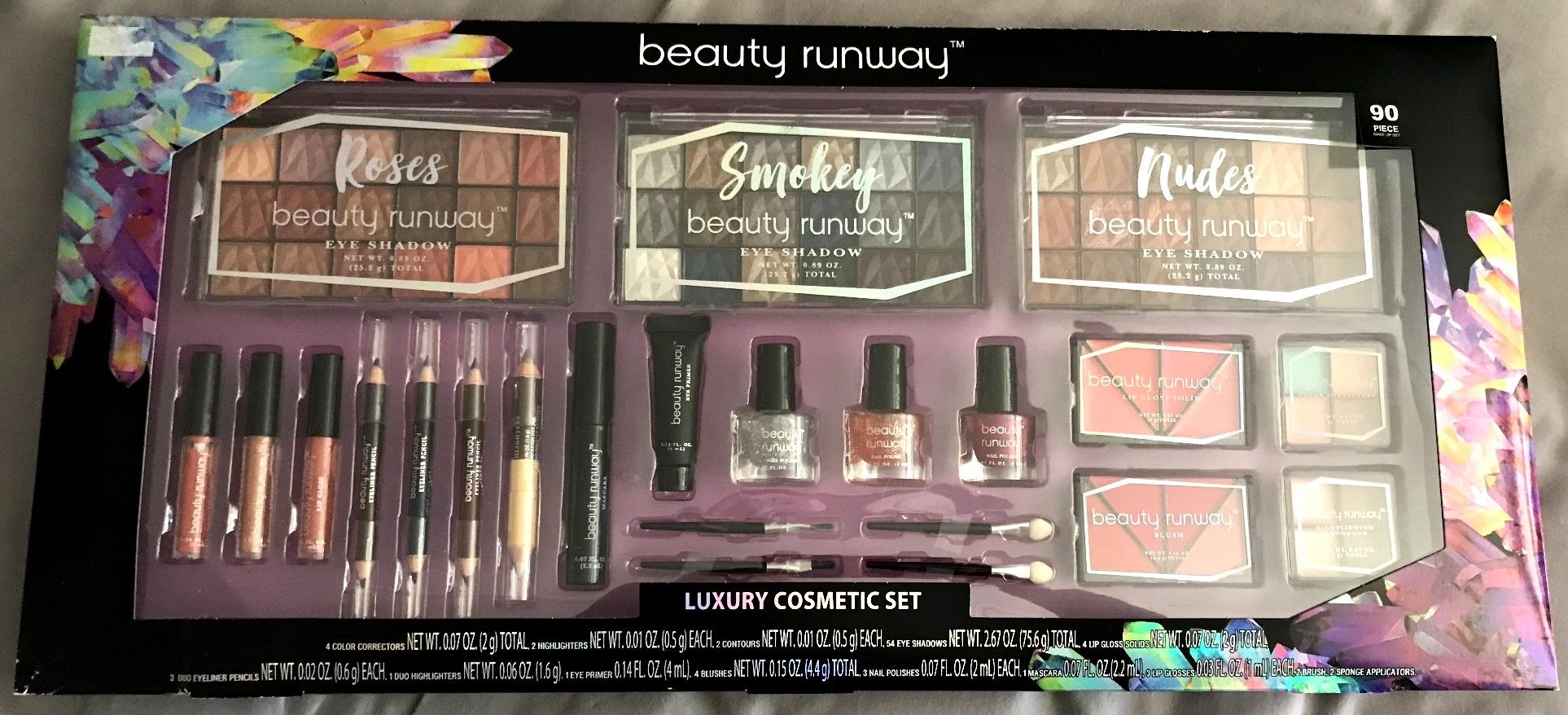 90 pc makeup set Lip gloss, Eye shadow, Nail polish, Mascara, Blush, Makeup brushes And more