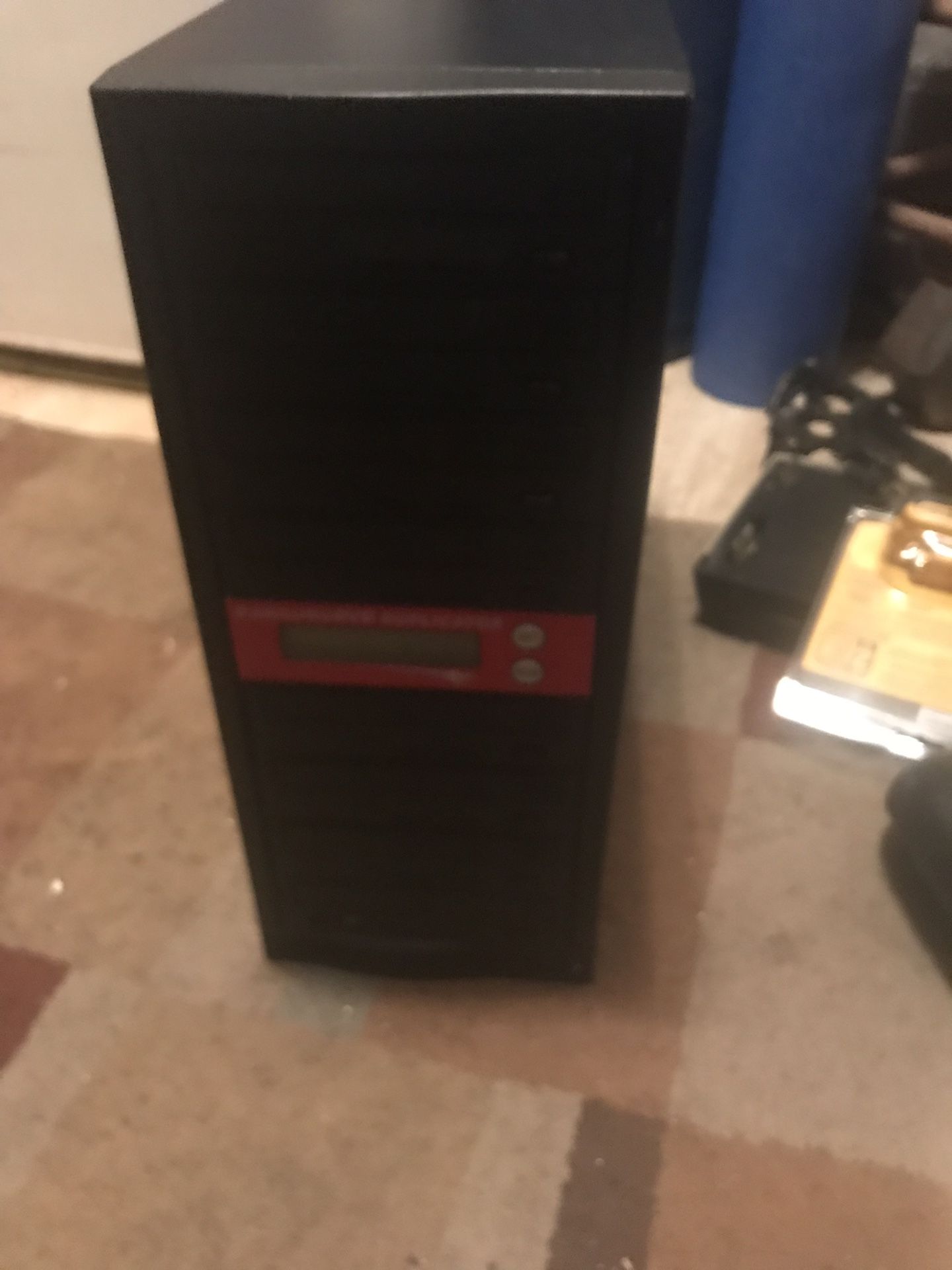 Kanguru 7 disc DVD Duplicator for Sale in Philadelphia, PA OfferUp