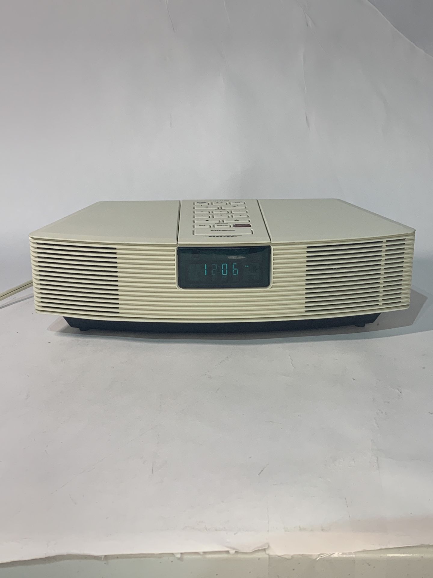 Bose Wave Radio AWR11W White No Remote AM/FM Alarm Clock