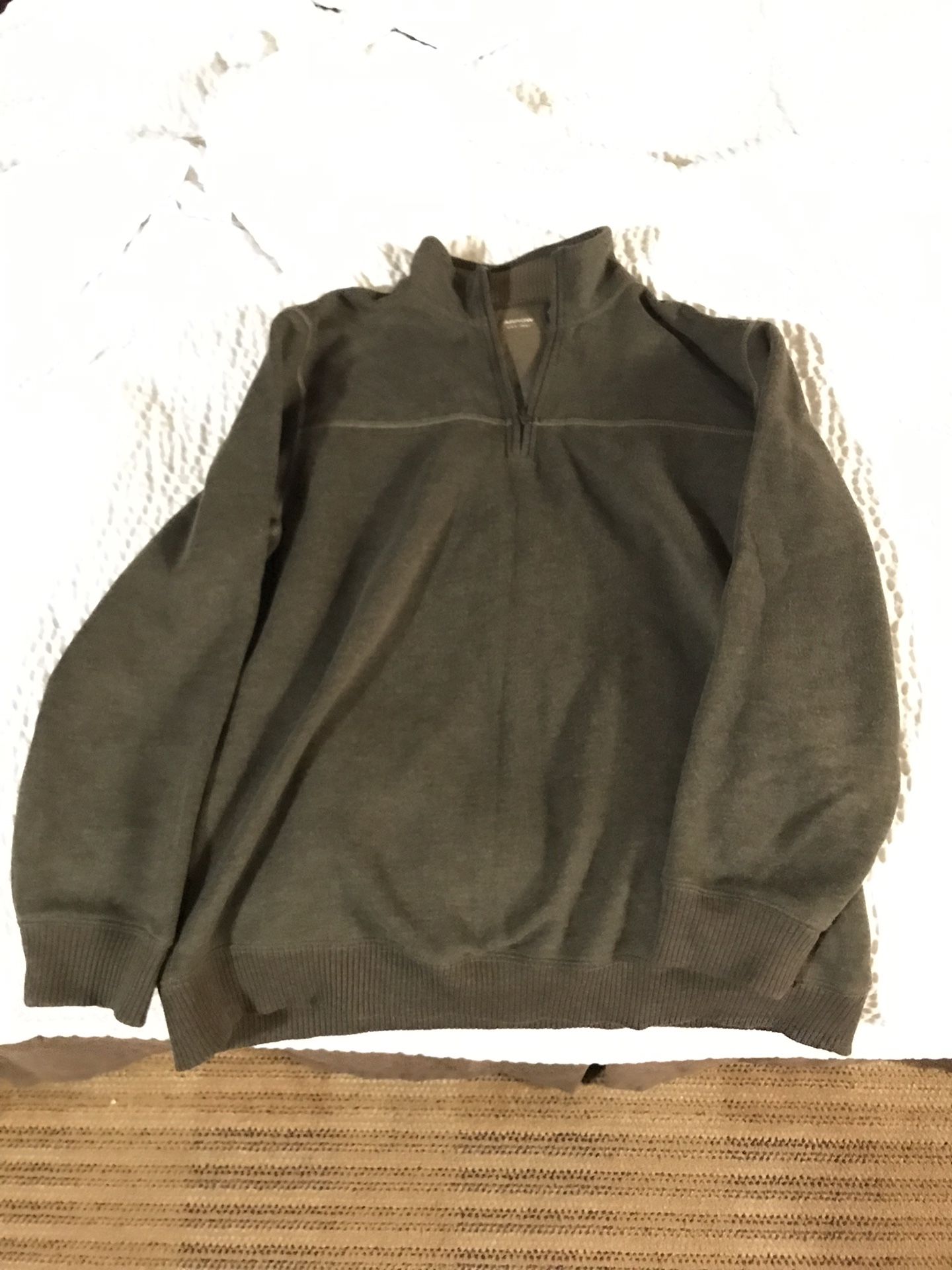 Arrow sweater vest