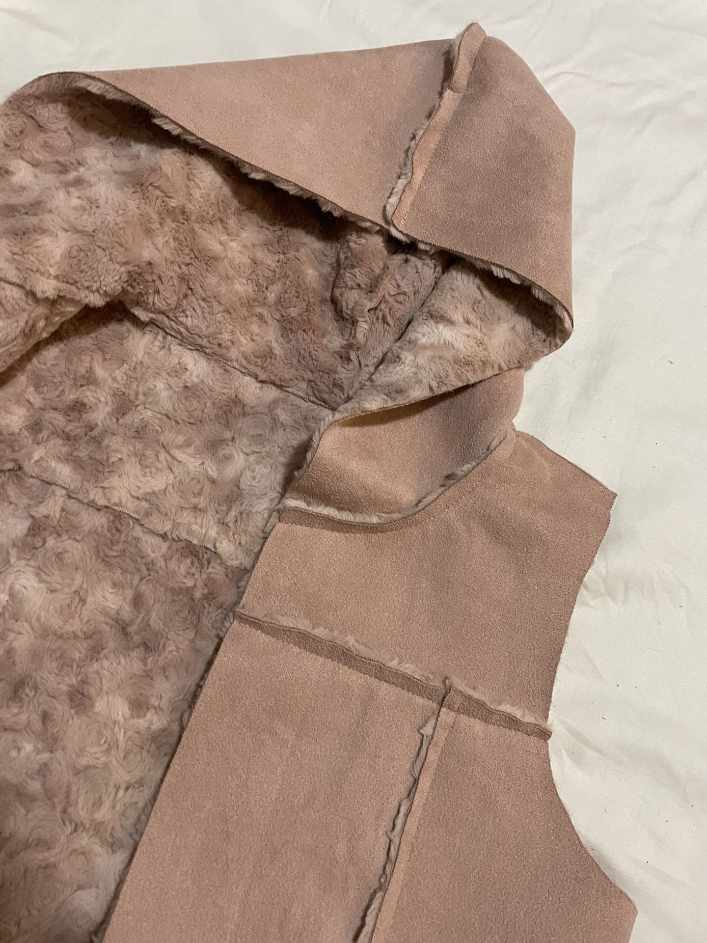 Girls 11/11 Pink Blush Suede Sherpa Fur Vest