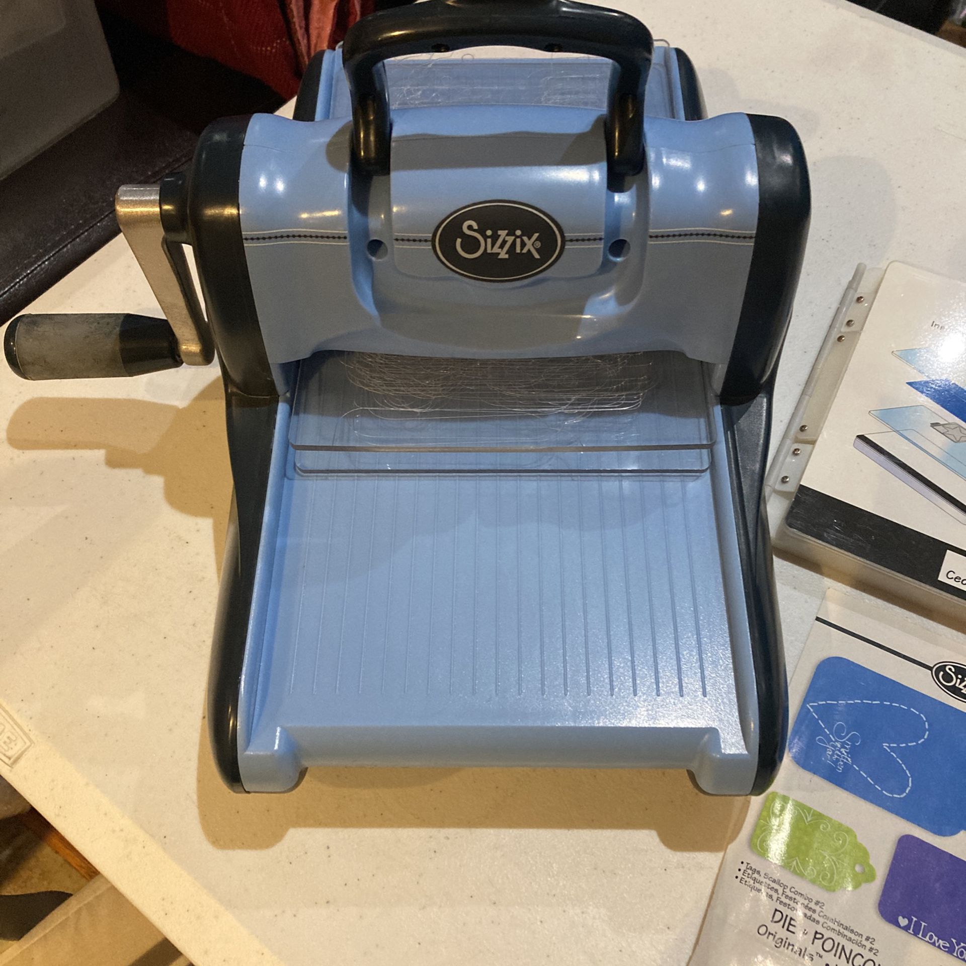 SIZZIX Big Kick Roller Machine For Paper Cutting, etching And Embossing