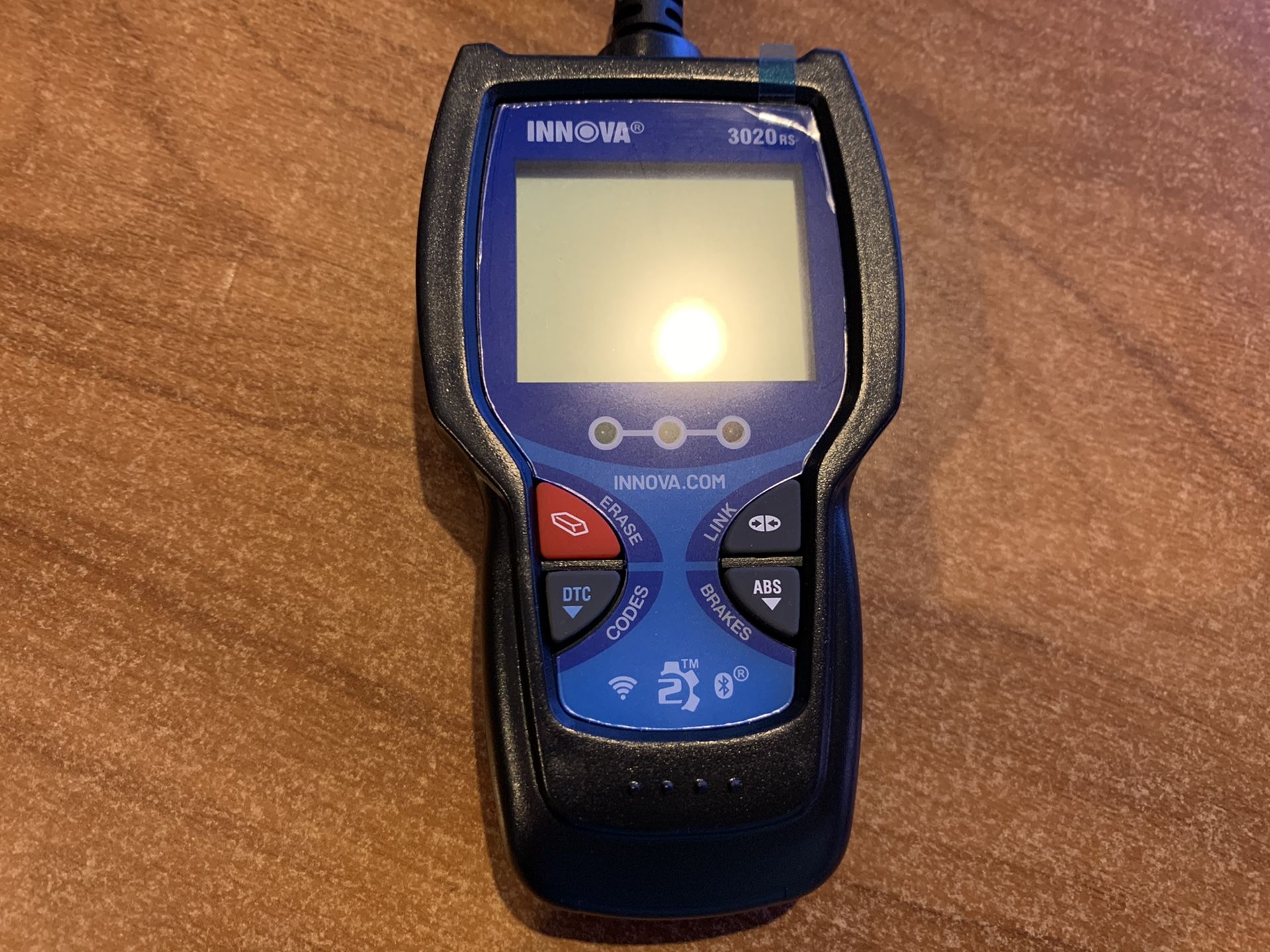 Innova 3020RS OBD2 scanner car code reader ABS Emissions check check