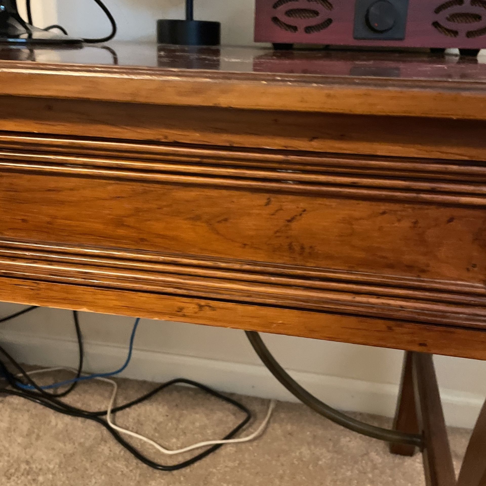 Ellis By Sligh Wood Desk