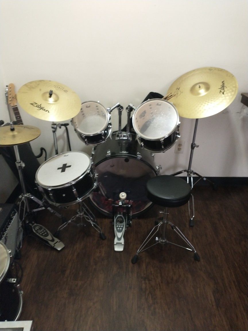 Eight Piece Drum Set Two Pair Of Sticks One Set Of Brushes Guitar Not Included, Or Your Best Offer.