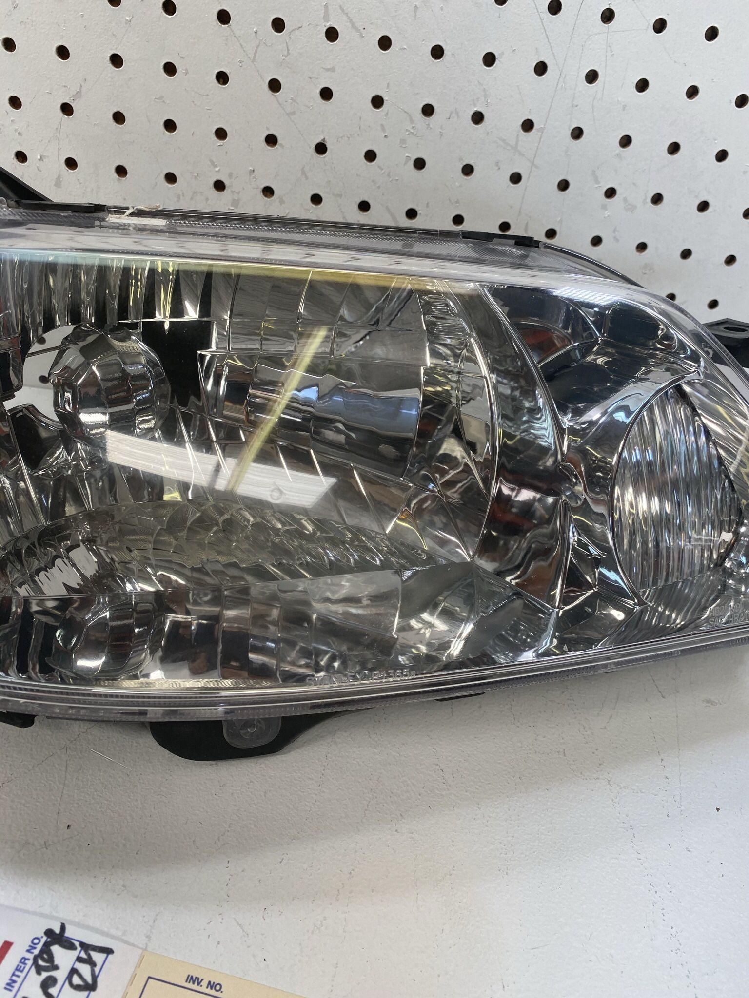 2001 2002 2003 MAZDA PROTEGE RIGHT SIDE HEADLIHT OEM