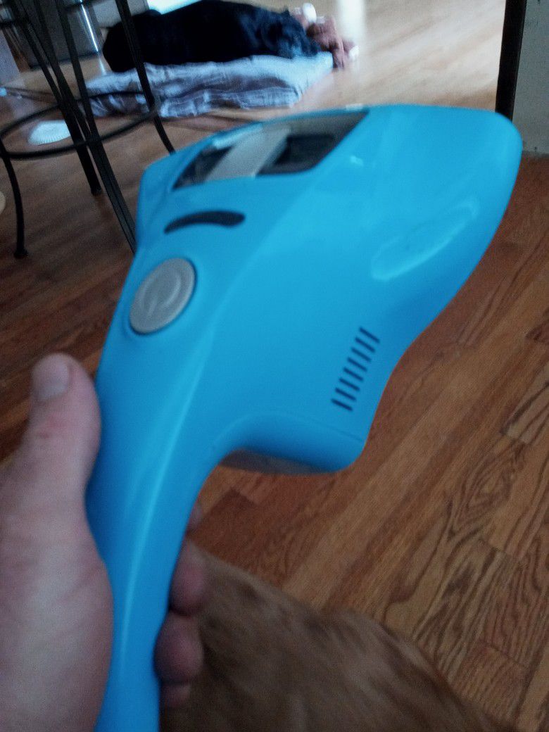 Mitch UV Vacuum Cleaner