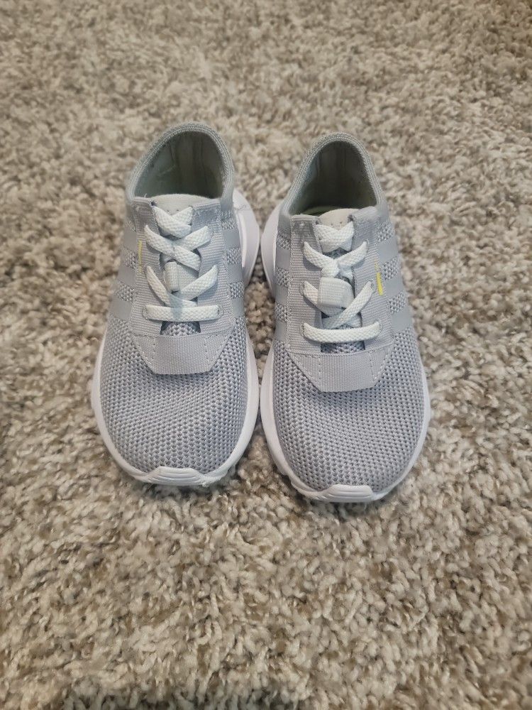 Toddler Shoes for Sale in TX OfferUp