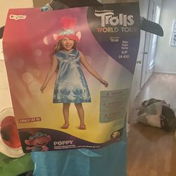 New Princess Poppy Trolls Costume Size 4/6 Thumbnail