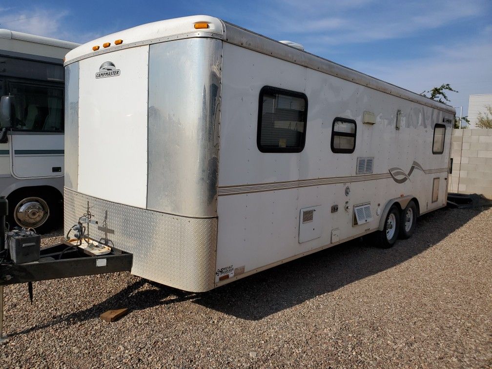 Toyhauler camping trailer