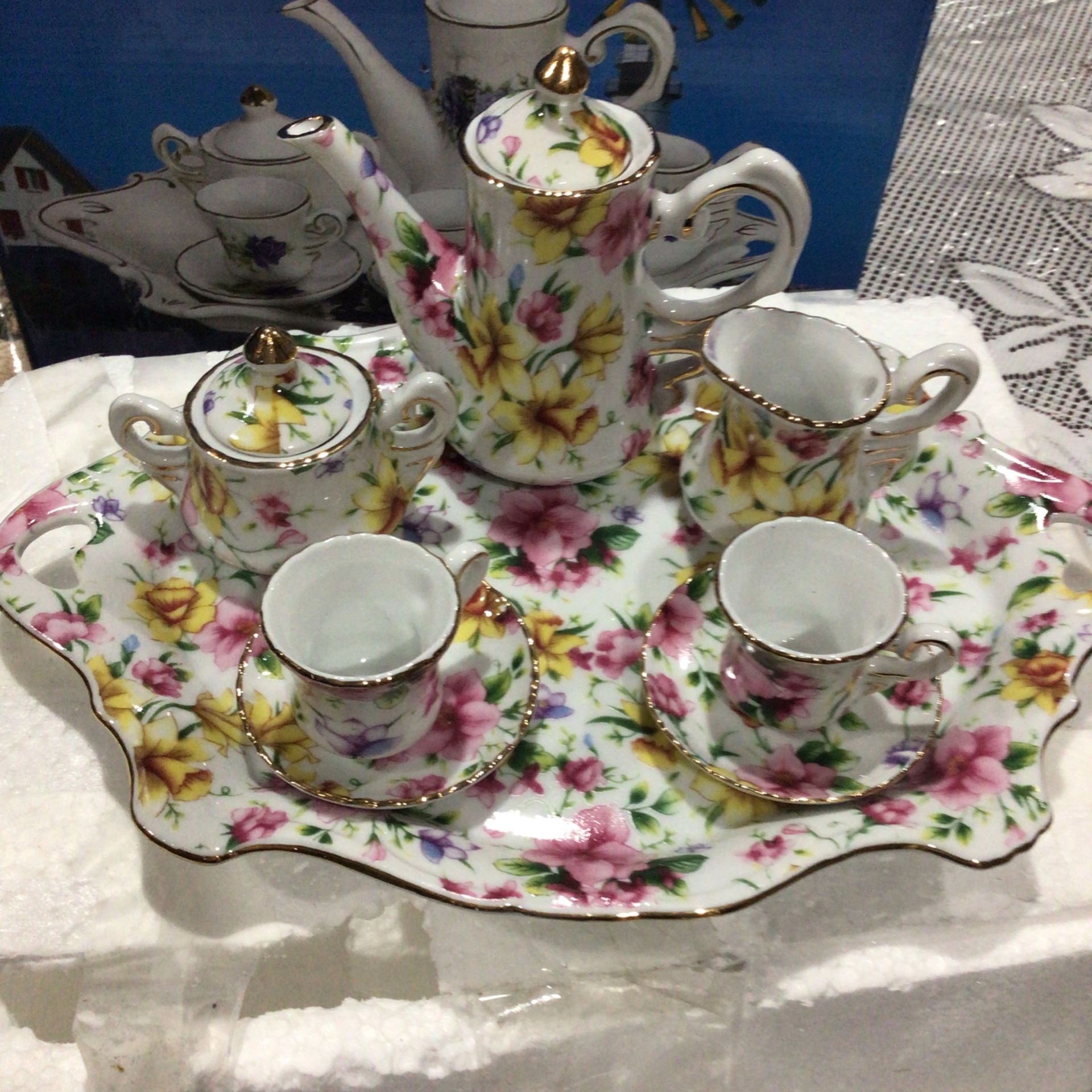 Small Tea Set Porcelain 