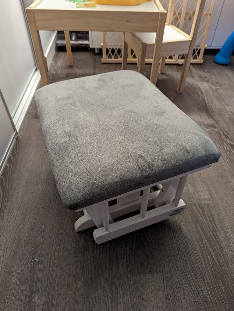 Naomi Home Brisbane Glider & Ottoman Set