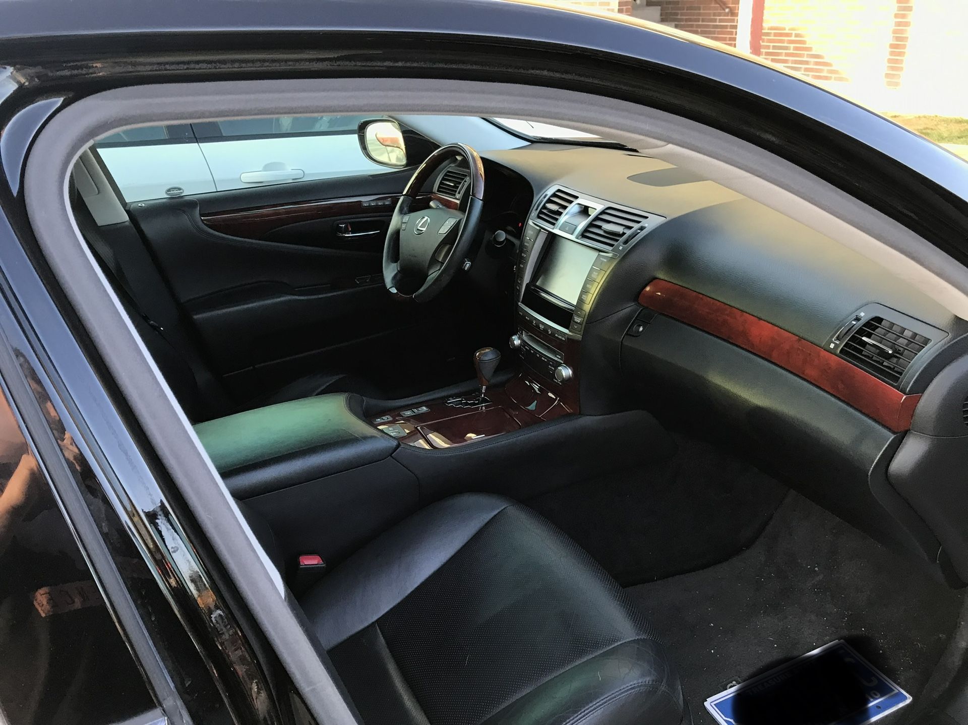 2010 Lexus LS 460
