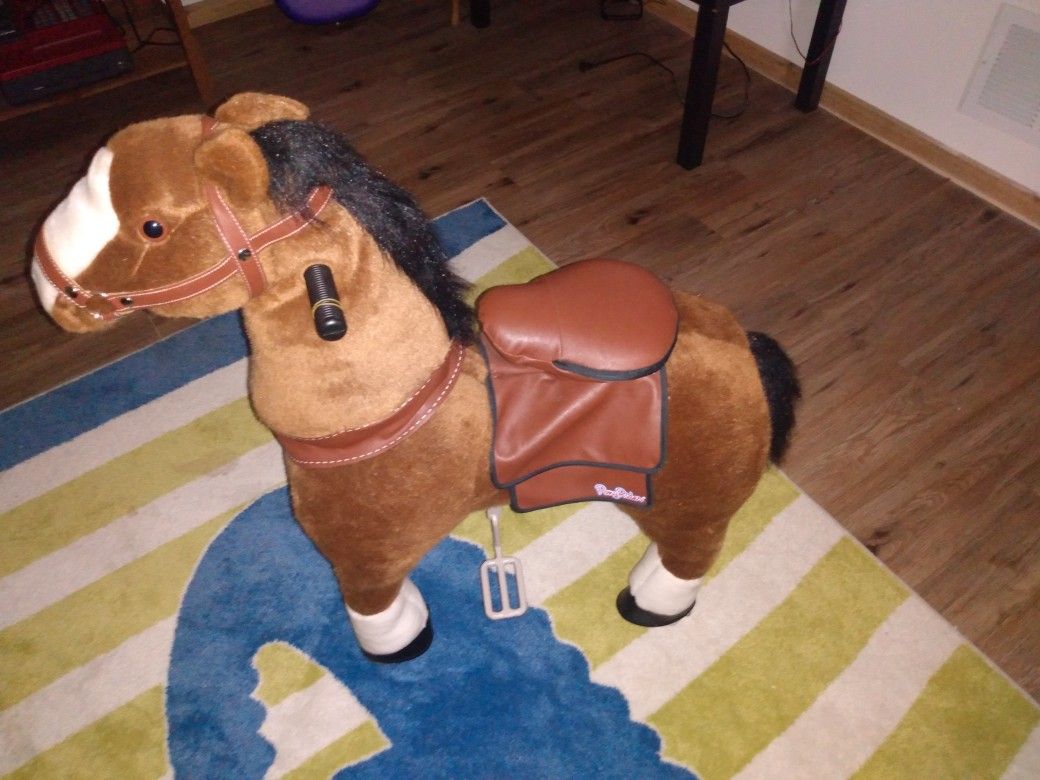 Rideable Horse Like New