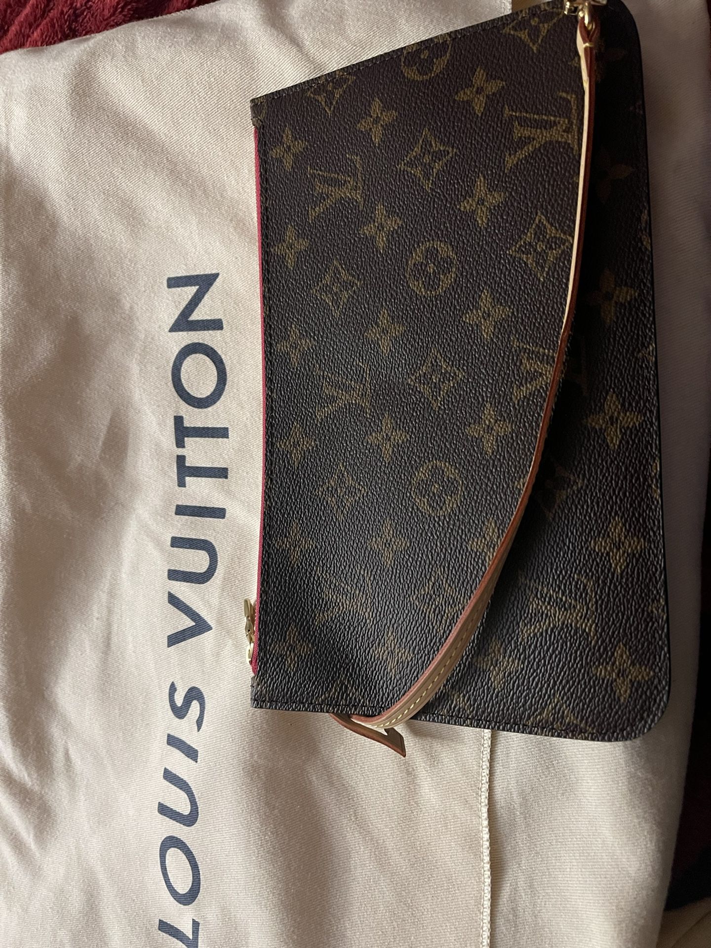 Neverfull Mm Pouch Louis Vuitton