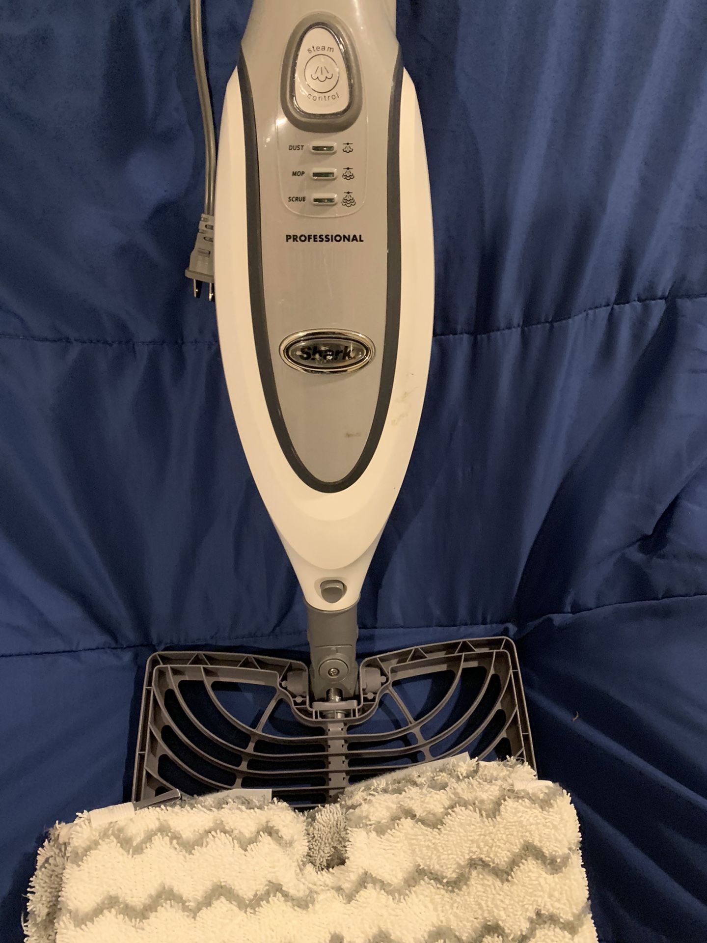 $55 One Shark Professional Steam Pocket Mop - S3601