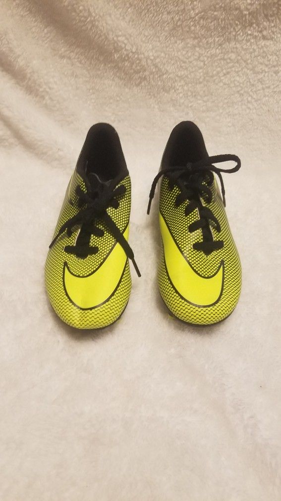 Soccer Ball Tennis shoes
