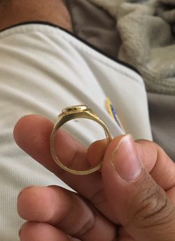 18k gold Mercedes Benz ring Thumbnail