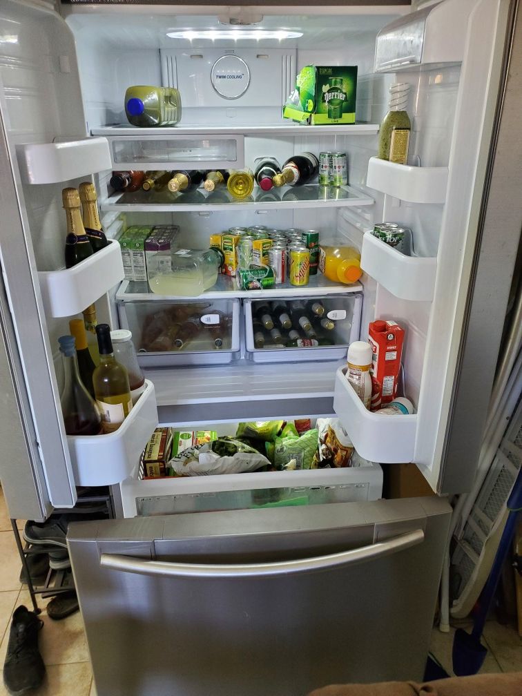 Samsung RF217 Series Refrigerator for Sale in Shadow Hills, CA OfferUp