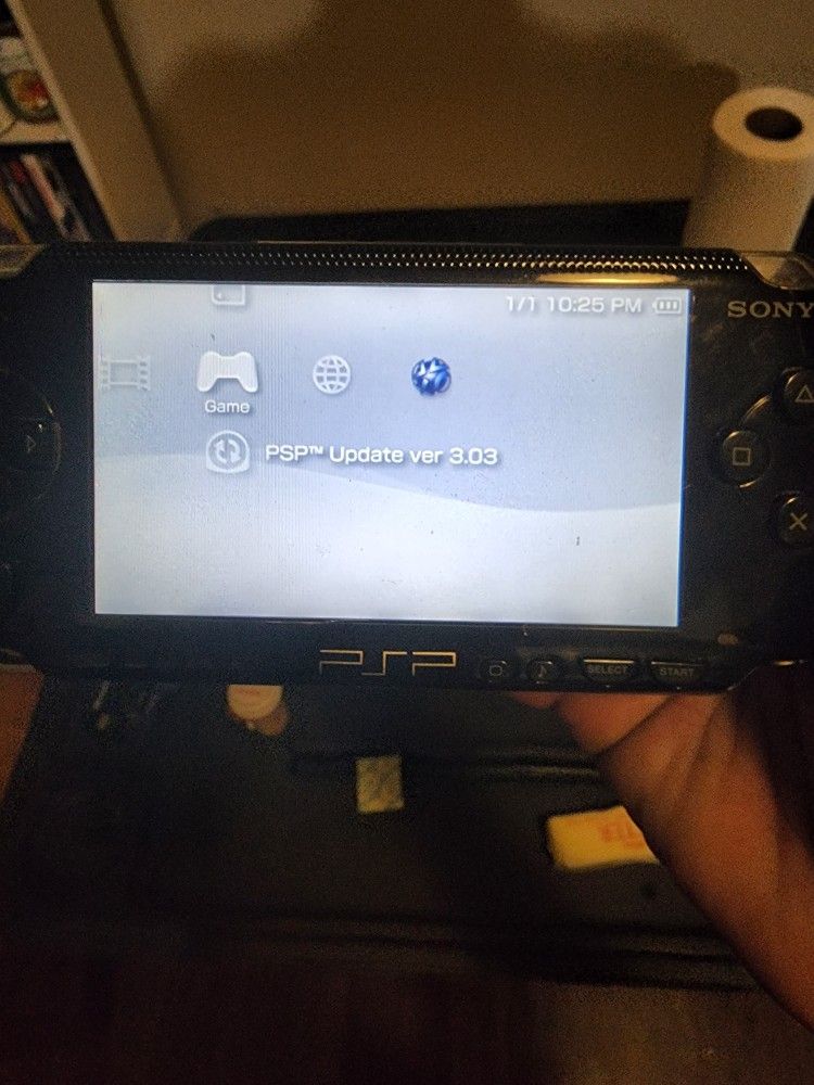 Sony Psp 1001b2 and God Of War $80