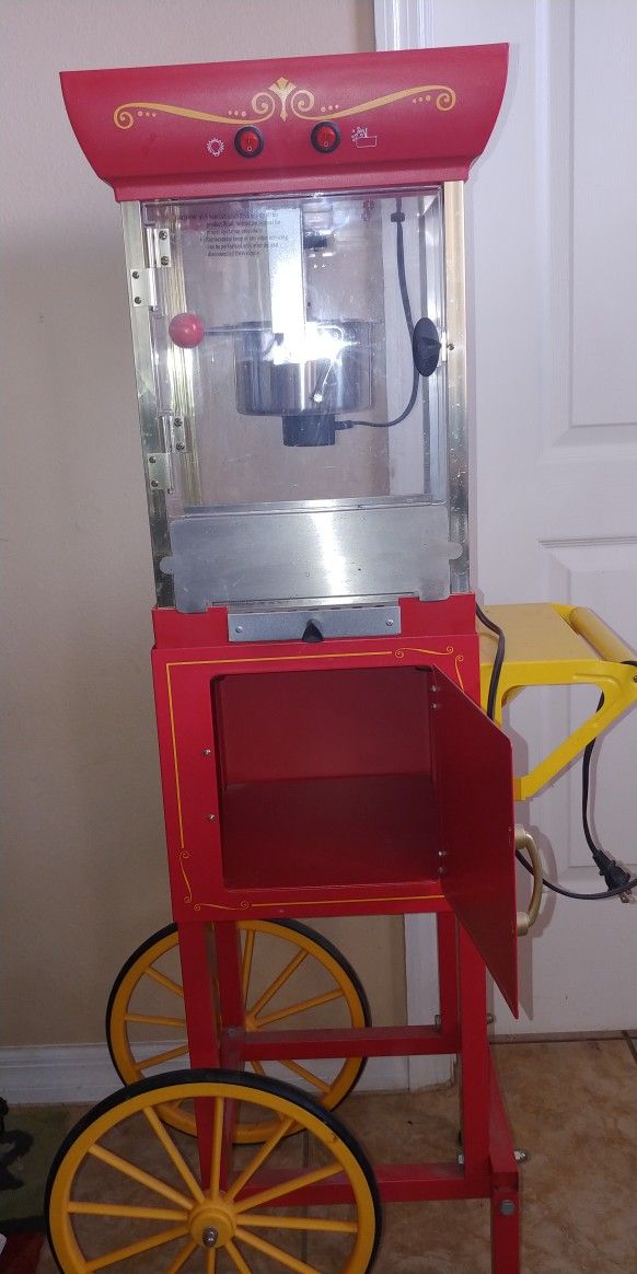 Old Fashioned Movie Time Popcorn Maker
