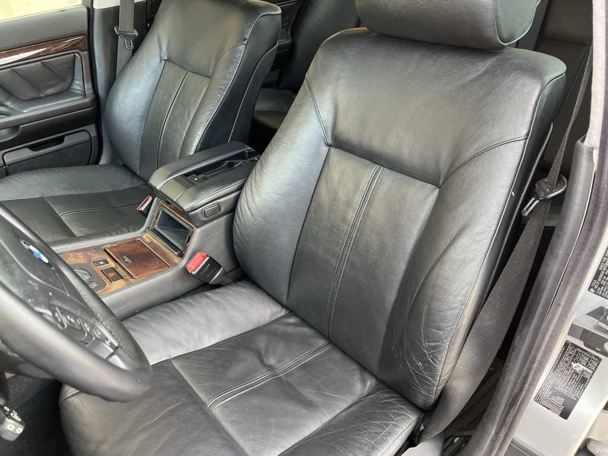 2001 BMW 7 Series