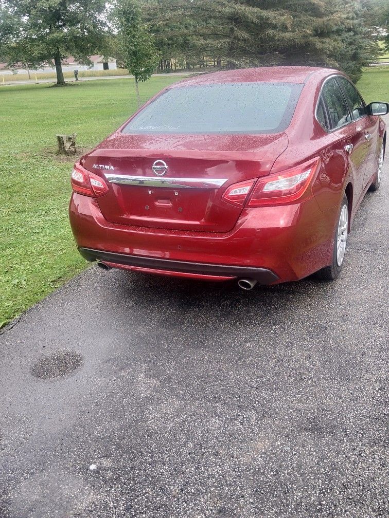 2017 Nissan Altima