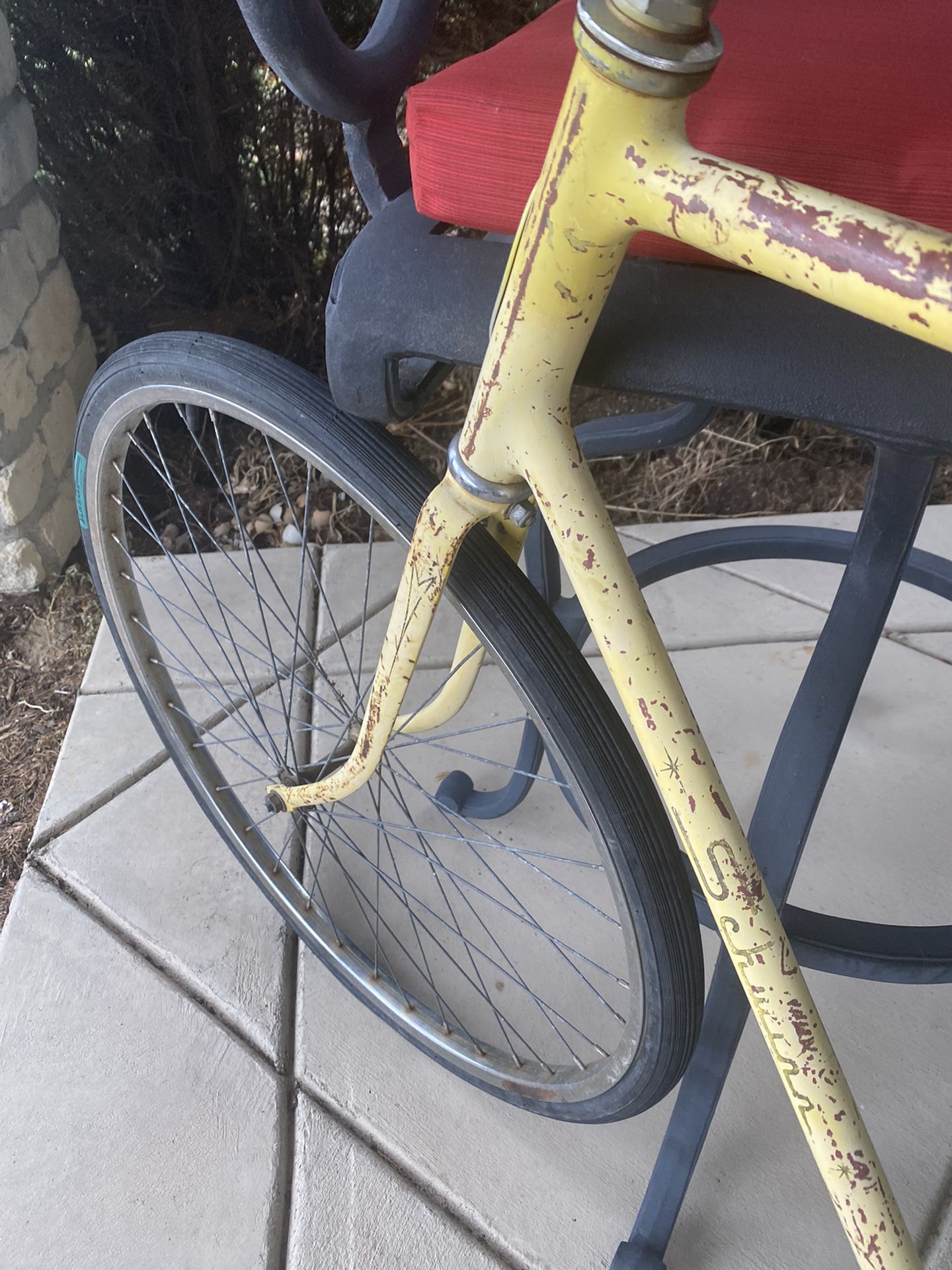 Vintage Yellow Schwinn bike