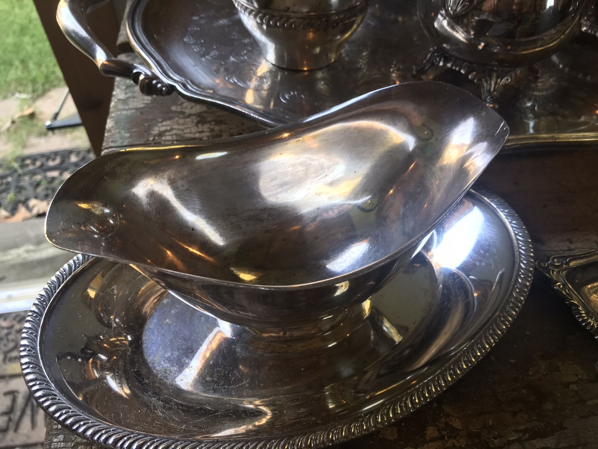 Silver plated serving dishes. Yes, it’s still available!!! Located in Burleson. Cross posted, no holds, so FCFS.
