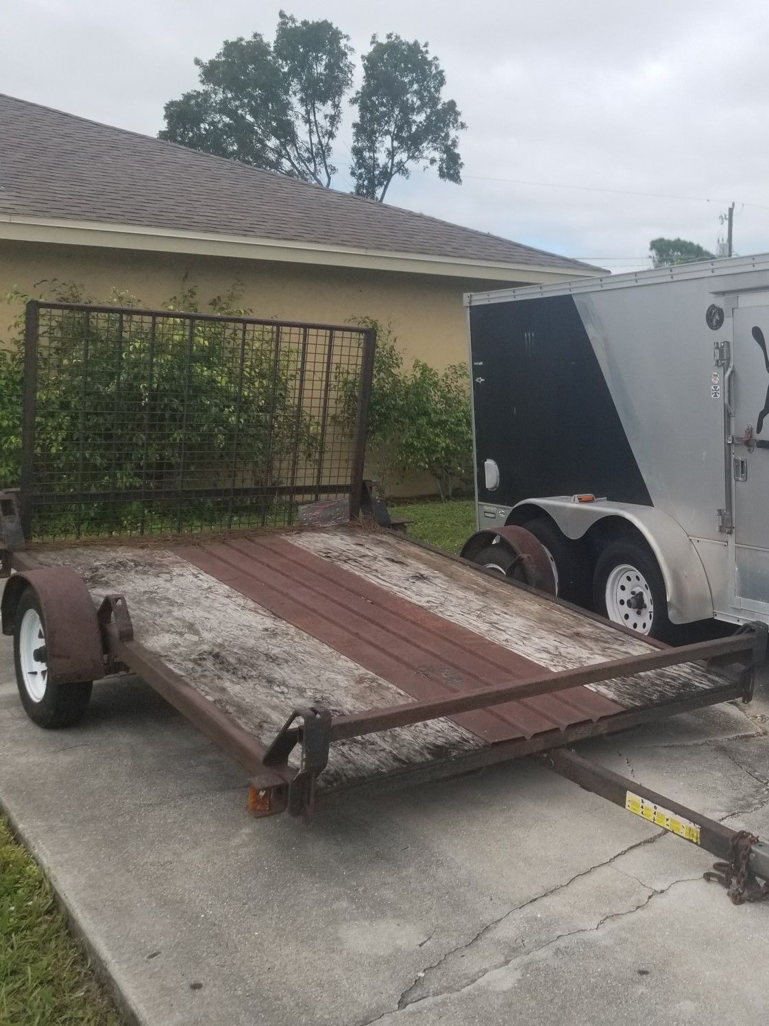 Open Trailer