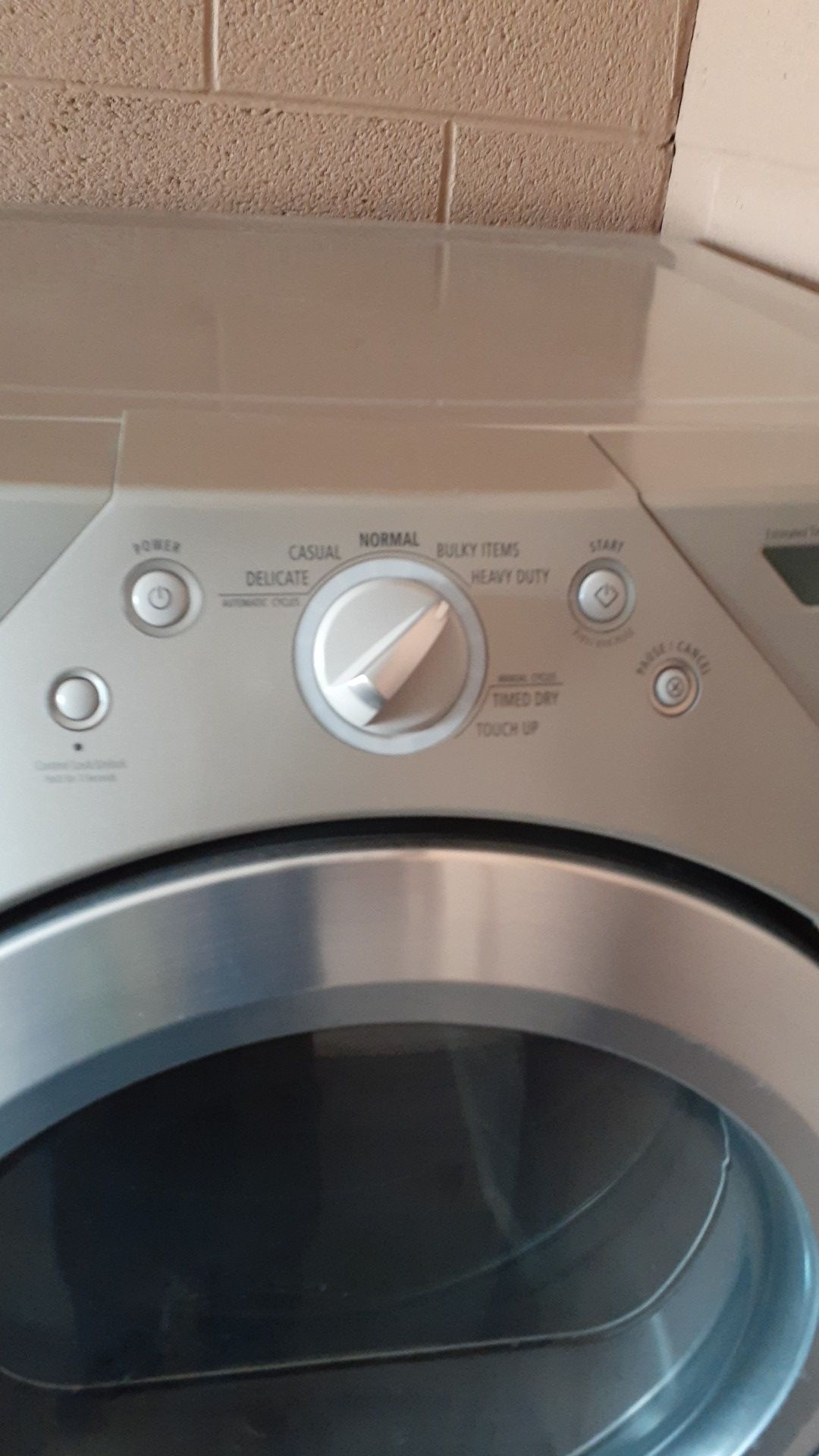 Nice whirlpool duet gas dryer available