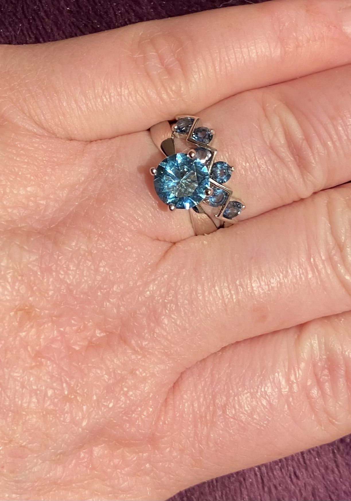Elegant Unique Natural London Blue Topaz Zig Zag Silver Ring S925
