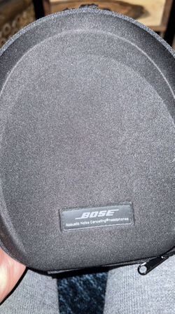 Bose QuietComfort 15 Headphones Thumbnail